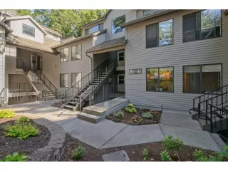 Photo #1: 20139139 Listing