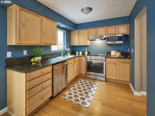 Photo #5: 20139805 Listing 