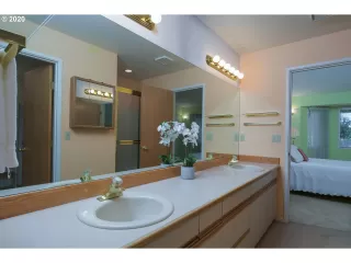 Photo #4: 20140899 Listing