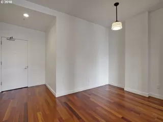 Photo #2: 20141633 Listing