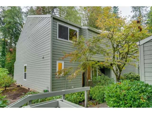 MLS: 20142564 Condo For Sale