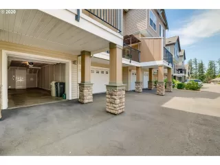 Photo #1: 20144829 Listing