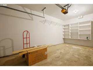 Photo #5: 20144951 Listing 