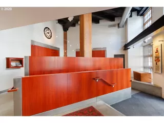 Photo #2: 20145463 Listing 