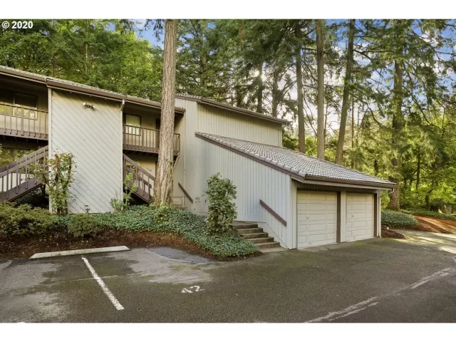 MLS: 20147753 Condo For Sale