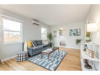 Photo #2: 20149605 Listing