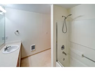 Photo #3: 20152204 Listing