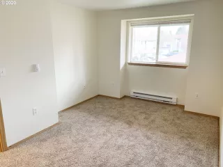 Photo #4: 20152204 Listing