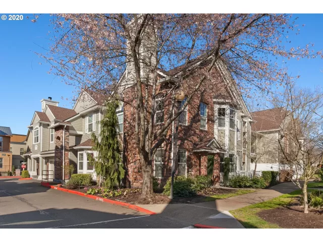 MLS: 20152343 Condo For Sale