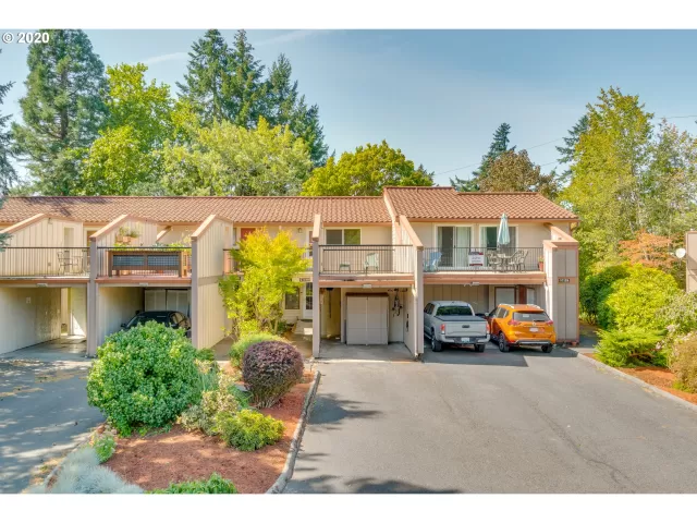 MLS: 20153063 Condo For Sale