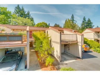 Photo #3: 20153063 Listing