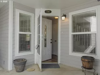 Photo #2: 20153316 Listing