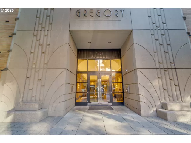 MLS: 20154325 Condo For Sale