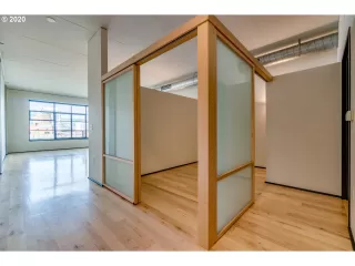 Photo #3: 20154325 Listing 