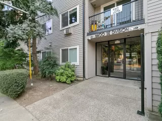 More Details about MLS # 20155881 : 6600 SE DIVISION ST 106