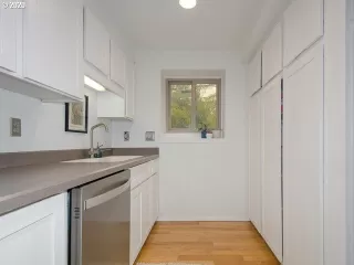 Photo #1: 20155898 Listing