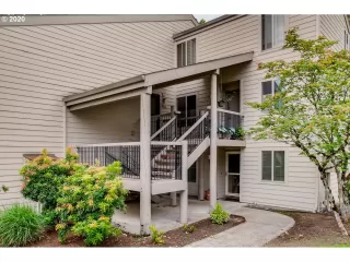 Photo #1: 20156917 Listing