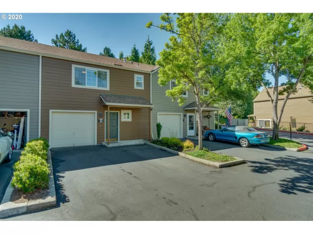 MLS: 20157618 Condo For Sale