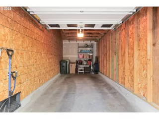 Photo #3: 201591624 Listing 