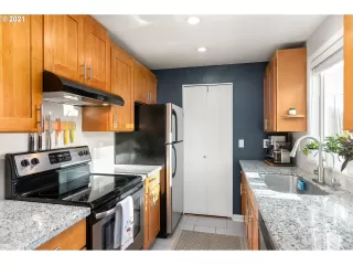 Photo #2: 20161338 Listing 