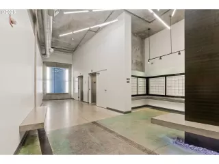 Photo #3: 201614496 Listing 