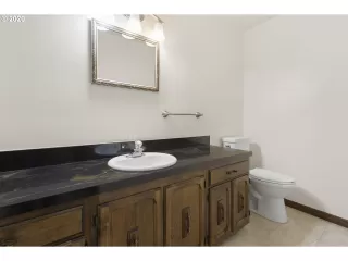 Photo #5: 20163186 Listing