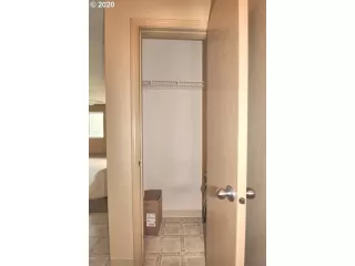 Photo #3: 20165820 Listing