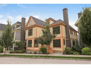 Photo #1: 20167165 Listing 