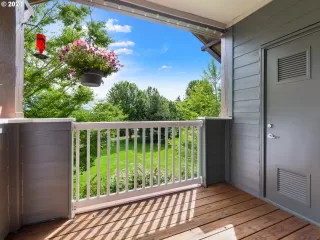 Photo #5: 20169652 Listing 