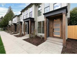 Photo #2: 20170183 Listing