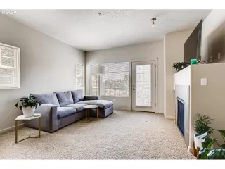 Photo #2: 20170323 Listing 