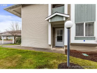 Photo #2: 20170416 Listing