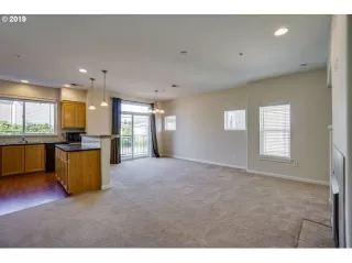 Photo #4: 20170582 Listing