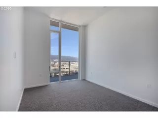 Photo #1: 20172584 Listing 