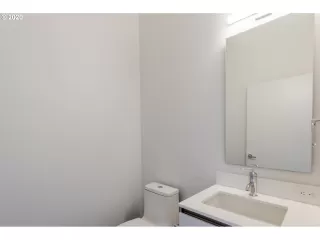 Photo #5: 20172584 Listing 