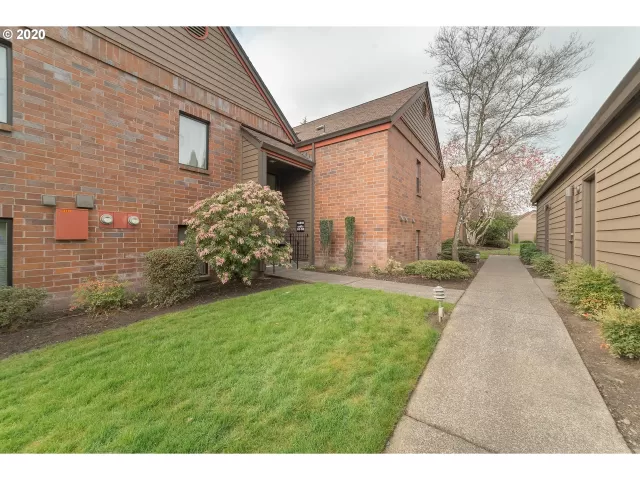 MLS: 20173476 Condo For Sale