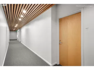 Photo #3: 20173524 Listing