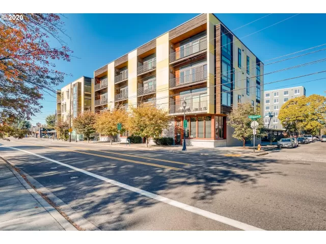 MLS: 20174999 Condo For Sale