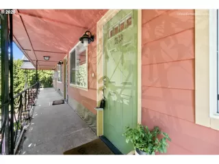 Photo #3: 20175554 Listing