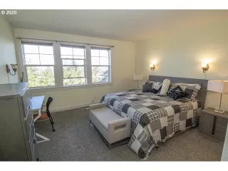 Photo #4: 20179532 Listing 