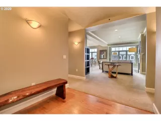 Photo #1: 20179922 Listing