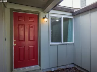 Photo #1: 20179947 Listing