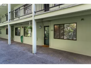Photo #1: 20182875 Listing
