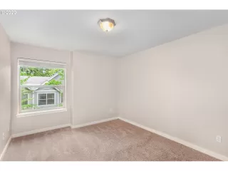 Photo #6: 20183131 Listing 