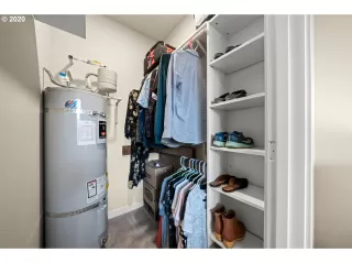 Photo #3: 20183409 Listing