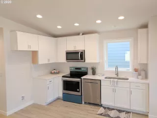 Photo #1: 20184206 Listing 