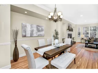 Photo #3: 20184230 Listing