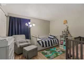 Photo #6: 20186076 Listing