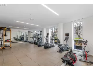 Photo #5: 20187481 Listing