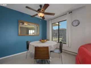 Photo #4: 20188107 Listing